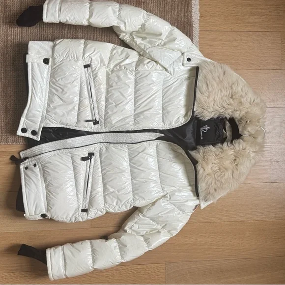 Moncler White Puffer Jacket with Fur Collar